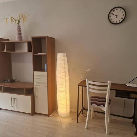 Cozy Central Apartment In Outskirts Of Old Sofia Esterno foto