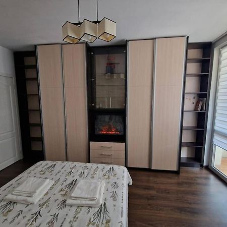 Cozy Central Apartment In Outskirts Of Old Sofia Esterno foto